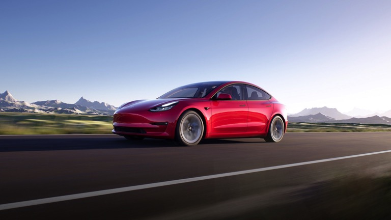 Tesla Model 3 (2022) Long Range